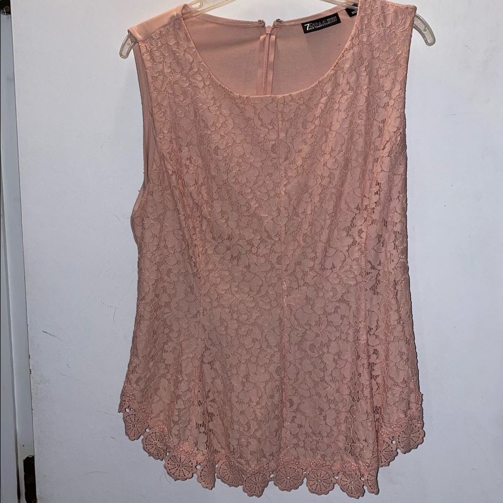 NYCo Baby Pink Lace Top - L